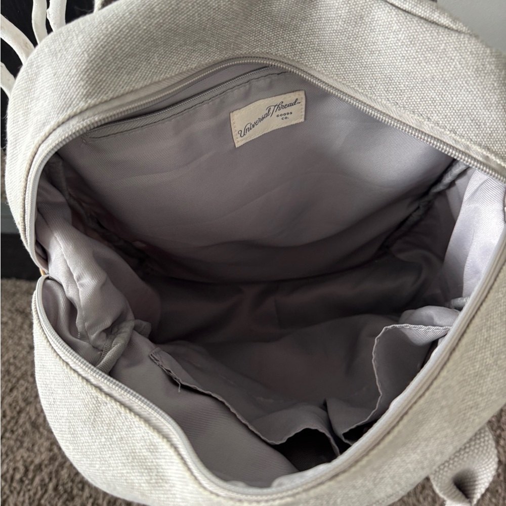 Universal Thread Light Gray Backpack - image 3
